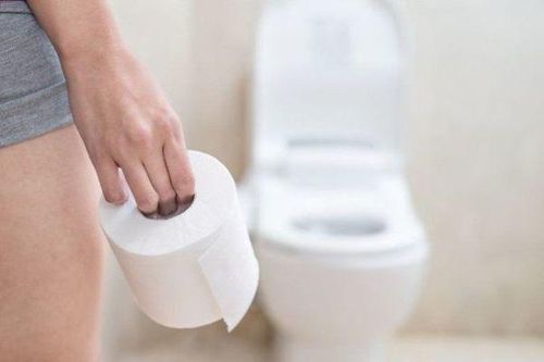 Có 5 thói quen trong nhà vệ sinh khiến bạn trả giá bằng việc giảm tuổi thọ