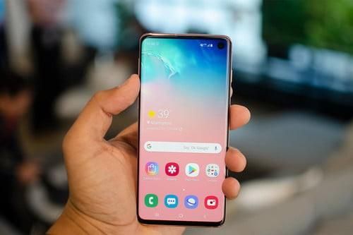 Samsung sắp làm mới Galaxy S10 với màn hình lớn hơn
