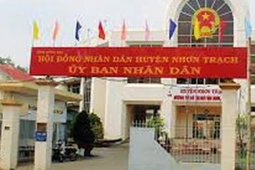 Cha mẹ đặt tên Da Bảo, Minh Vủ..., trẻ khốn khổ khi đi học