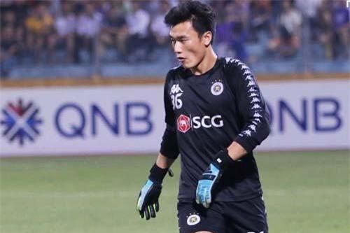 Bùi Tiến Dũng chia sẻ về tương lai ở Hà Nội FC và mục tiêu 'săn vàng' SEA Games
