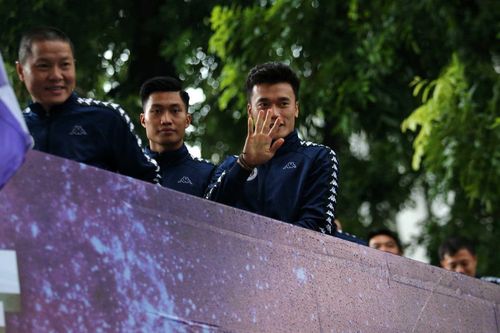 'Thủ môn quốc dân' Bùi Tiến Dũng 'đánh cược' tại SEA Games