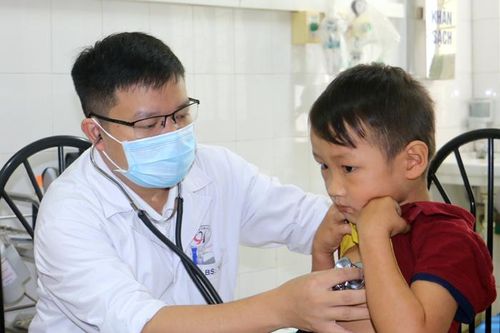 Khám sàng lọc bệnh tim bẩm sinh miễm phí cho trẻ từ 0 - 16 tuổi
