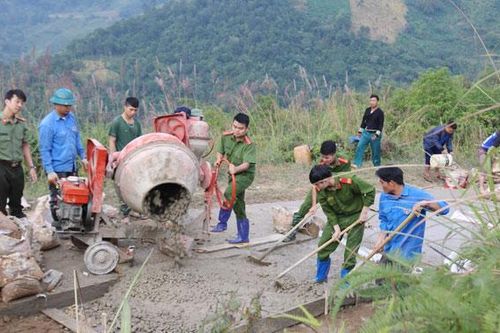 Tuổi trẻ Văn Bàn tổ chức Chương trình góp sức xây dựng nông thôn mới