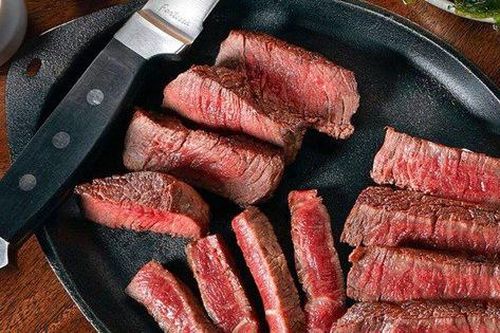 Những đối tượng 'đại kỵ' với thịt bò, dù rất thèm cũng đừng ăn nhiều vì rất hại sức khỏe
