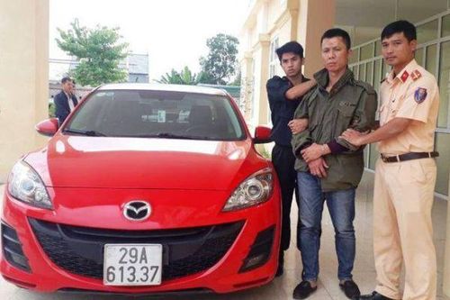Giấu ma túy trong xe ô tô nhưng không thoát khỏi Cảnh sát giao thông