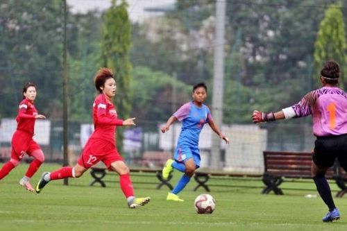 Tuyển nữ Việt Nam chạy đà thuận lợi cho SEA Games 30