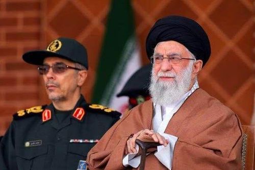 Gọi Mỹ là 'kẻ thù không đội trời chung', Iran gửi cảnh cáo mạnh mẽ đến Washington