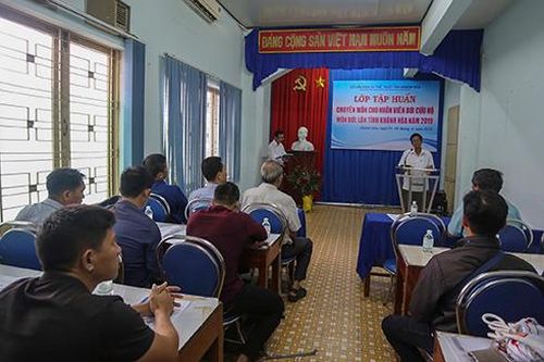 50 học viên tham dự lớp tập huấn bơi, lặn