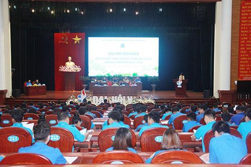 Phiên thứ nhất Đại hội đại biểu Hội LHTN Việt Nam tỉnh Sơn La lần thứ V