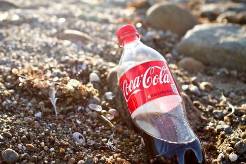 Coca-Cola gây ô nhiễm rác thải nhựa nhiều nhất thế giới