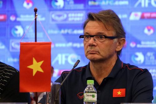 'Phù thủy' Phillippe Troussier: U19 Việt Nam được định hướng cho Olympic 2024, World Cup 2026