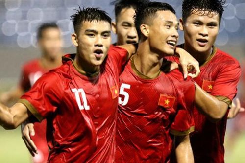 Bóng đá Việt Nam hôm nay 5/11: HAGL chiêu mộ Việt kiều, U21 Việt Nam đấu Sinh viên Nhật Bản