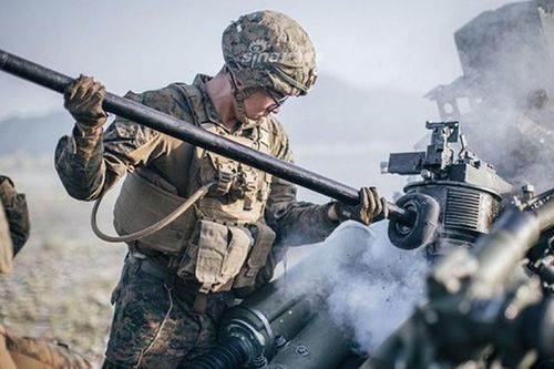 Uy lực khẩu pháo M777 Mỹ vừa khai hỏa sát Biển Đông