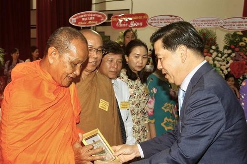 Đại hội đại biểu các dân tộc thiểu số tỉnh Bạc Liêu lần thứ III