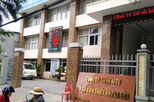 Khánh Hòa đề nghị thưởng Huân chương cho đơn vị vi phạm về tham nhũng