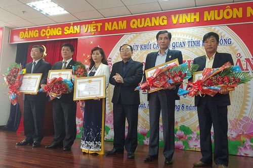 Chú trọng nâng cao chất lượng công tác xây dựng Đảng