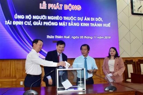 Chính trị - Xã hội An sinh xã hội Văn phòng UBND tỉnh quyên góp hơn 40 triệu đồng ủng hộ người nghèo Thượng Thành tái định cư