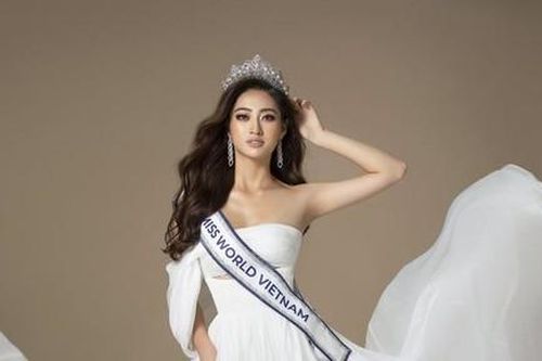 Lương Thùy Linh xuất hiện trên trang chủ Miss World 2019