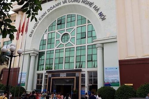Giáo trình đại học có bản đồ kèm hình lưỡi bò: Bộc lộ quy trình thẩm định lỏng lẻo