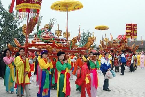 Tôn vinh tín ngưỡng thờ Mẫu trên miền đất Tổ