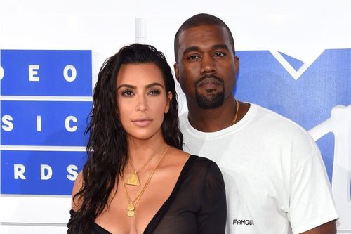 Bên trong biệt thự 3 triệu USD Kanye West và Kim Kardashian mới mua