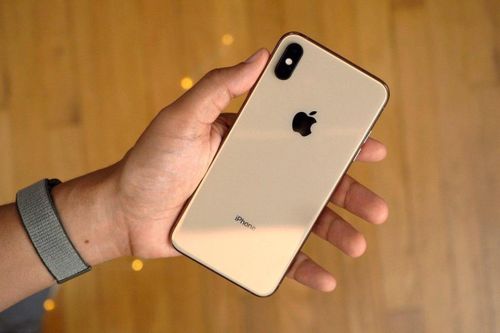 Apple tận diệt, giá iPhone lock giảm chưa từng có