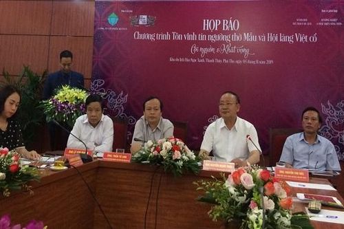 Phú Thọ: Tôn vinh tín ngưỡng thờ Mẫu và Hội làng Việt Cổ