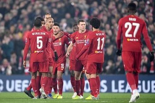 Barca và Chelsea đều phải chia điểm trên sân nhà