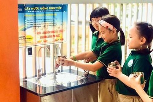 Mang công nghệ cao đến với học sinh