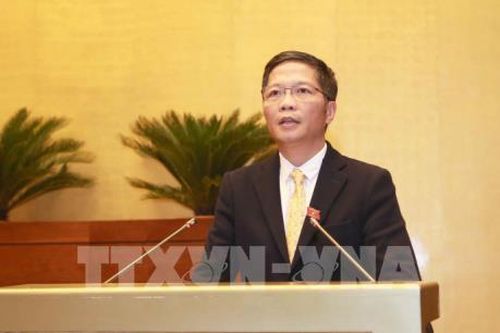 Phiên chất vấn diễn ra sôi nổi, thẳng thắn, trách nhiệm và xây dựng