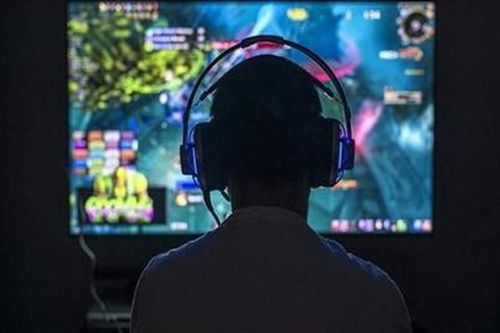 Chơi game thâu đêm suốt sáng, thiếu niên 17 tuổi thiệt mạng