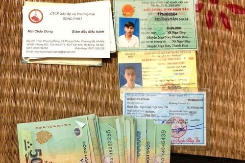CSGT tìm chủ nhân chiếc ví có 20 triệu