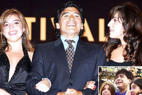 Maradona dành hết tài sản làm từ thiện: Bi kịch của một người cha