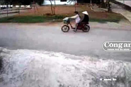 Tạm giữ cụ bà 65 tuổi nghi giết cháu nội