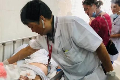 Nữ điều dưỡng mang thai 4 tháng bị bệnh nhân 'ngáo đá' hành hung