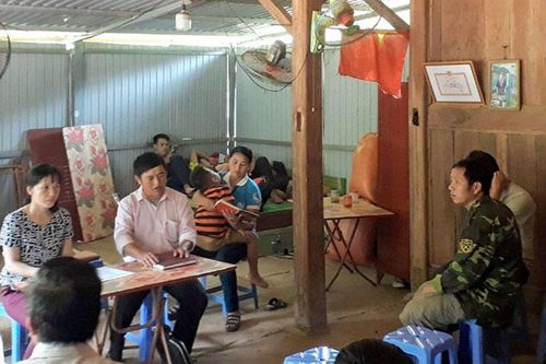 Gần dân để hiểu dân