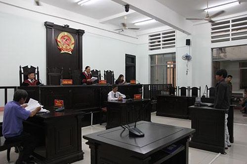 Chung tiền mua ma túy sử dụng