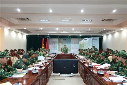 Bộ Chỉ huy Quân sự tỉnh Quảng Trị diễn tập chỉ huy – tham mưu 1 bên 2 cấp