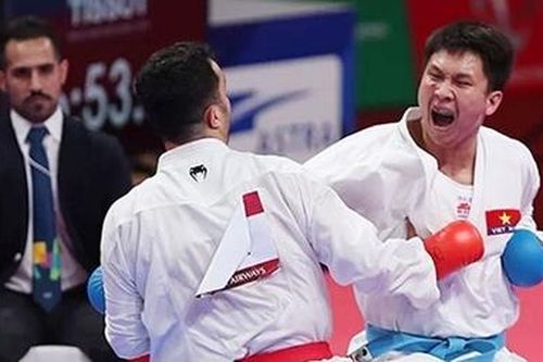 Vượt khó để khẳng định mình