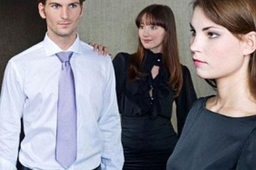 7 dấu hiệu ngầm cho thấy anh ấy không tôn trọng bạn