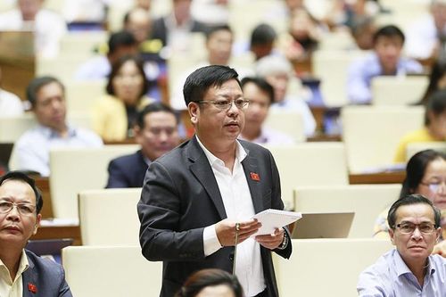 Tinh giản biên chế phải bảo đảm đủ giáo viên đứng lớp