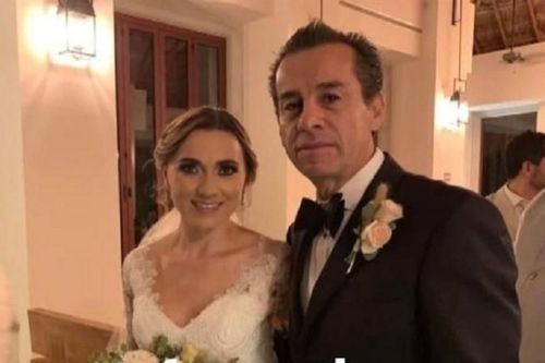 Cựu thị trưởng Mexico tái hôn với con dâu sau khi con trai qua đời