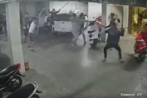 TP HCM: Bắt 6 nghi can truy sát 'trùm' giang hồ ở quán karaoke