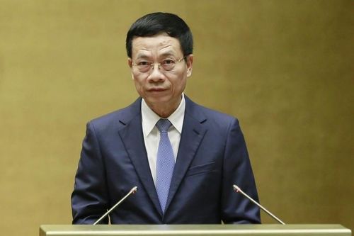 Bộ trưởng Nguyễn Mạnh Hùng: 'Báo hóa' tạp chí điện tử là sai luật