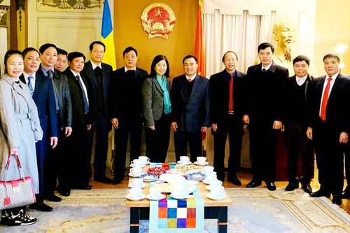Đoàn công tác của tỉnh làm việc tại Thụy Điển