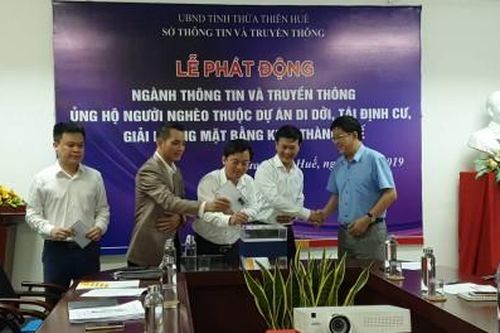 Chính trị - Xã hội An sinh xã hội Ngành Thông tin và truyền thông ủng hộ người nghèo thuộc dự án di dời Kinh thành Huế
