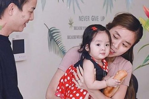 Vợ Hoài Lâm bị chỉ trích vì đăng nhiều ảnh con