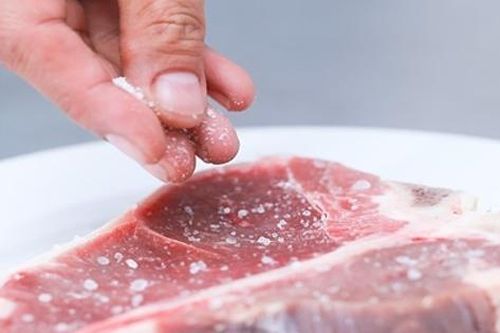 Cách ăn này khiến người Việt làm hỏng tim nhanh hơn