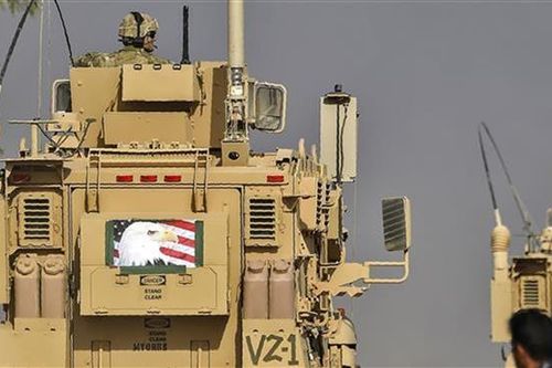 17 rocket dội xuống gần căn cứ có lực lượng Mỹ ở Iraq