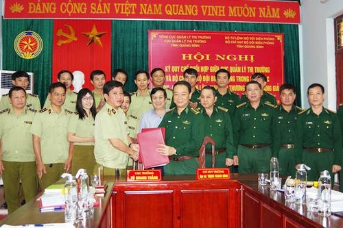 Phối hợp chống buôn lậu, gian lận thương mại và hàng giả khu vực biên giới tỉnh Quảng Bình